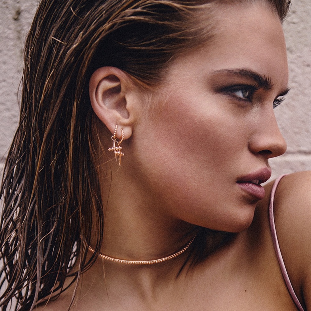 LUV AJ GOLD MINI CROSS EARRINGS DAINTY MEJURI BAUBLEBAR VANESSA MOONEY REVOLVE - Picture 15 of 16